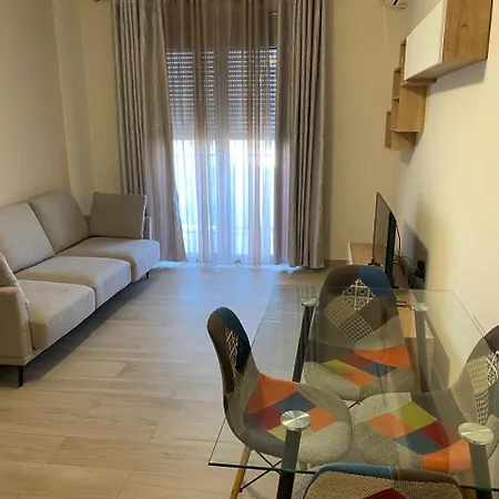 In Centro. Apartment Vlore